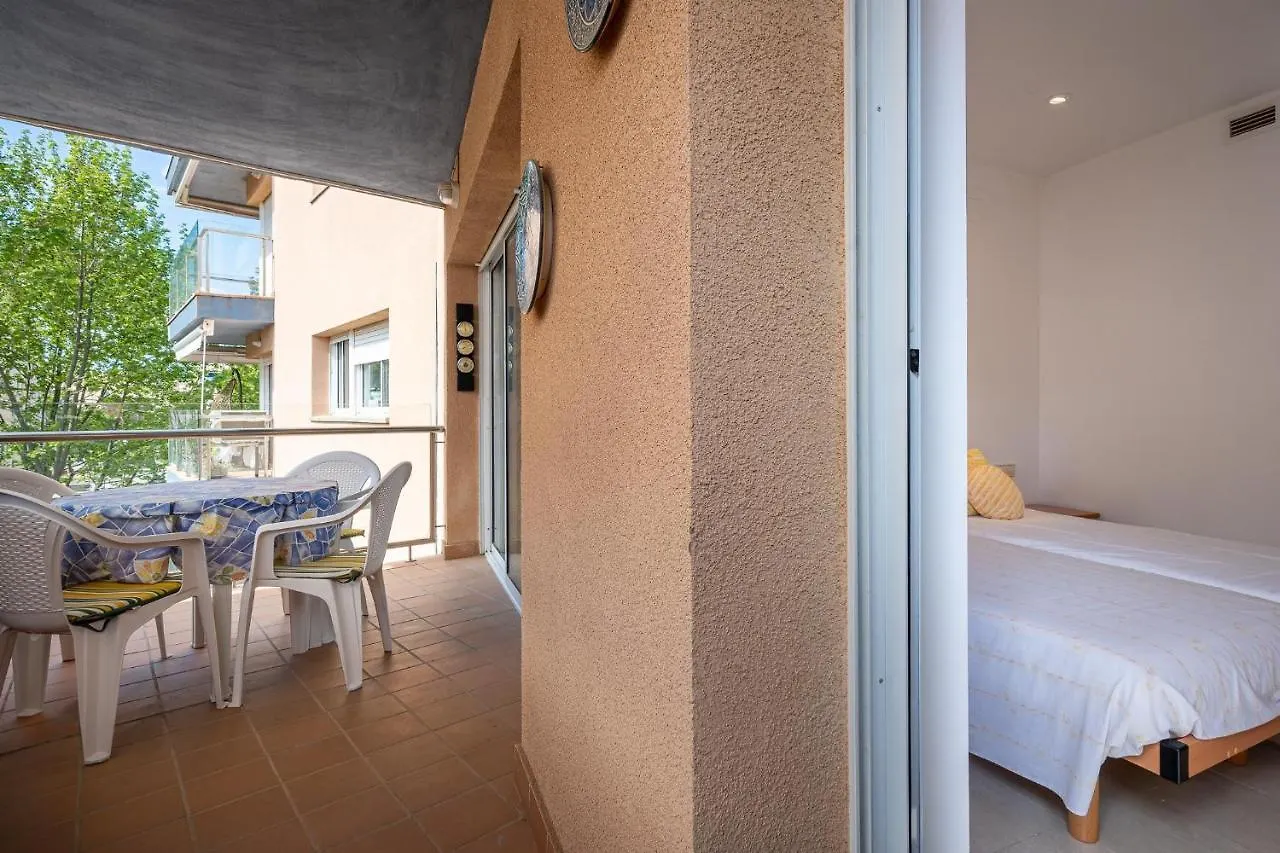 At068 Duplex Con Barbacoa, Piscina, A Pocos Metros De La Playa Apartment Torredembarra 0*,  Spain